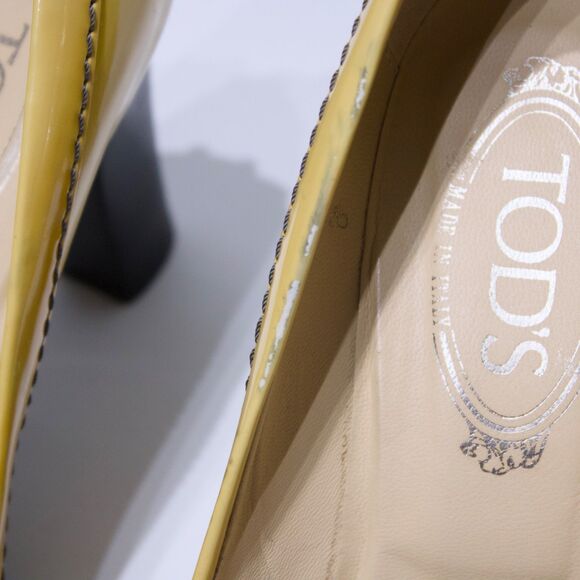Tod’s Made in Italy Light Yellow Beige Patent Leather Heels Women Size 8 - Picture 10 of 16